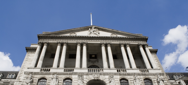 Britain & the financial crisis Britain & the financial crisis